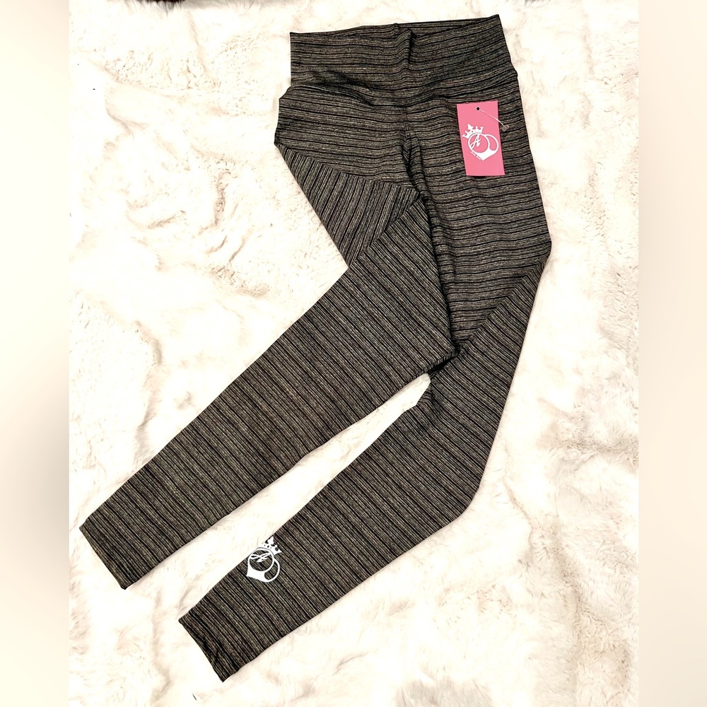 Bootyqueen apparel AS SEEN ON SHARK TANK. Grey striped legging size small.
